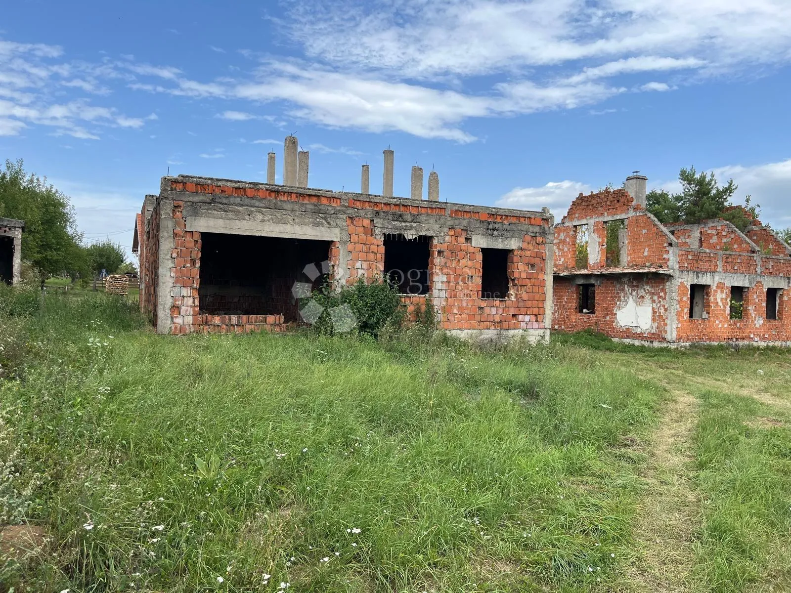 građevinsko zemljište s ucrtanim objektom-jasikovac - slika 4