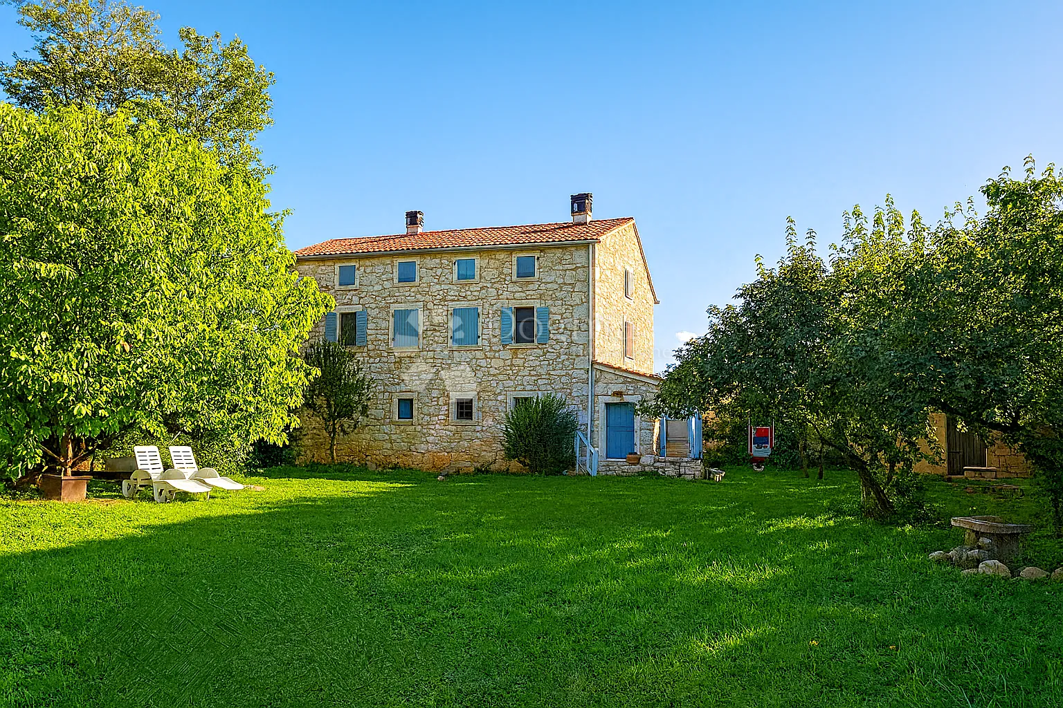 tradicionalna istarska kuća u blizini poreča - slika 2
