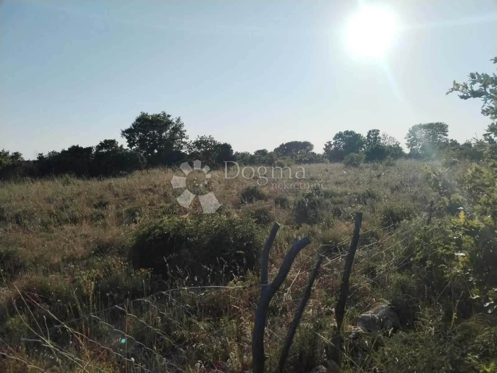 uredna građevinska parcela u vrsima - slika 4