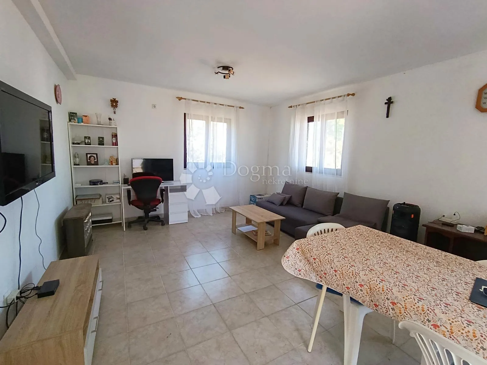samostojeća kuća 70 m od mora, mastrinka - slika 16