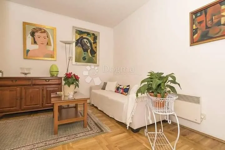 prodaja dva zasebna apartmana s pogledom na more - slika 6