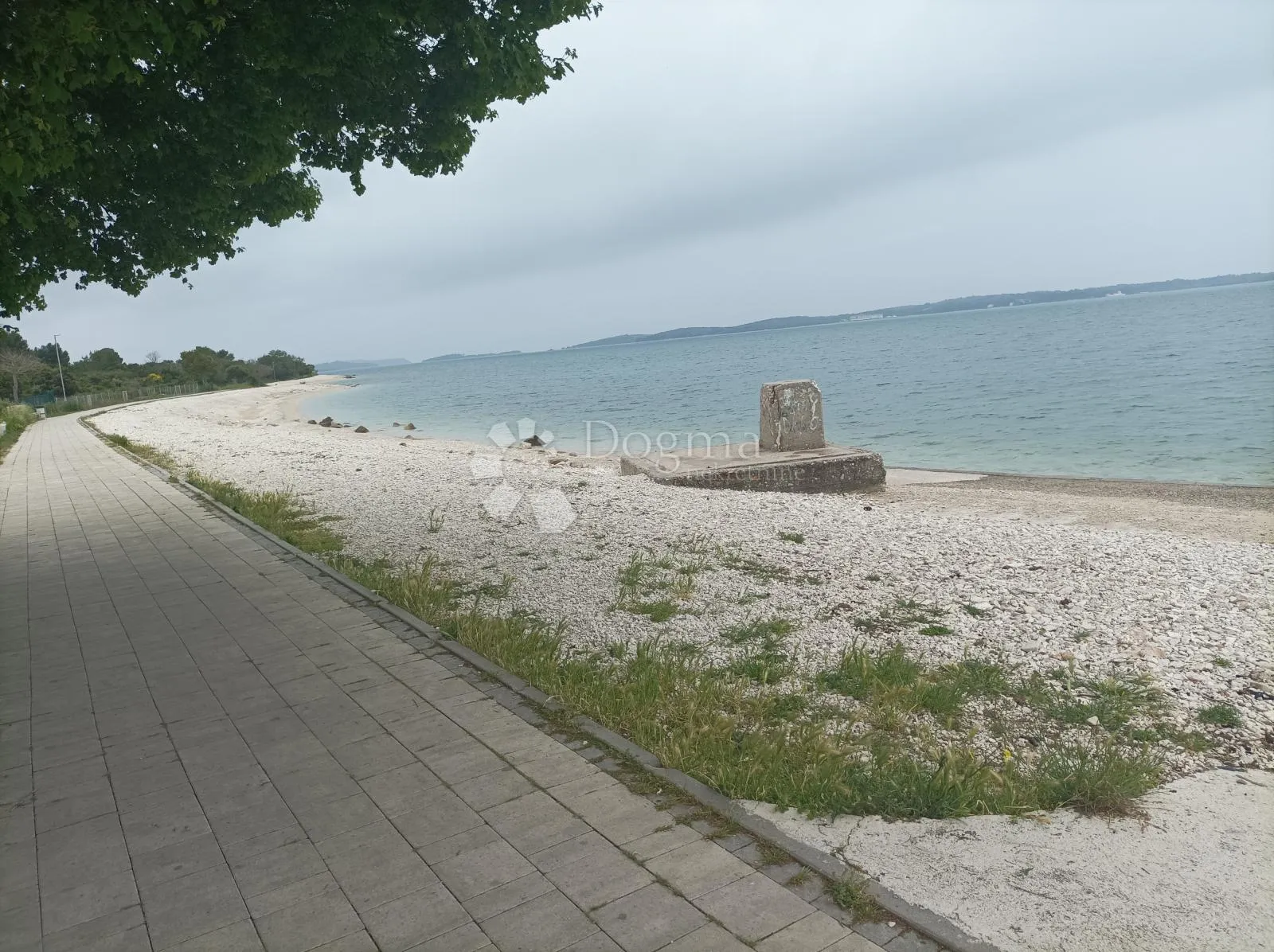 rijetkost na tržištu!!! zemljište prvi red do mora - slika 2