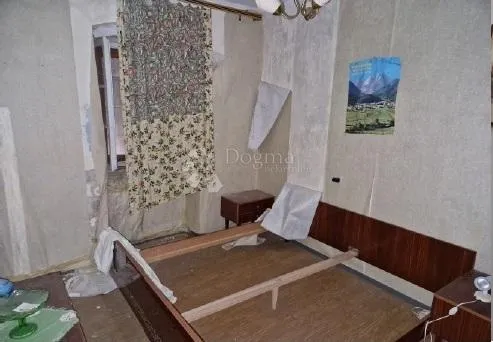 kamena starina za adaptaciju na otoku braču - slika 10