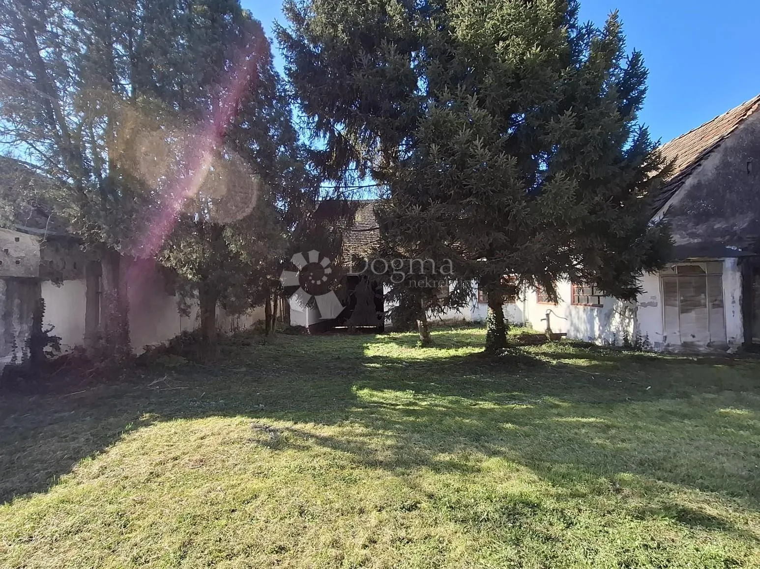 kuća za renovaciju + oranica 2215 m² - slika 4