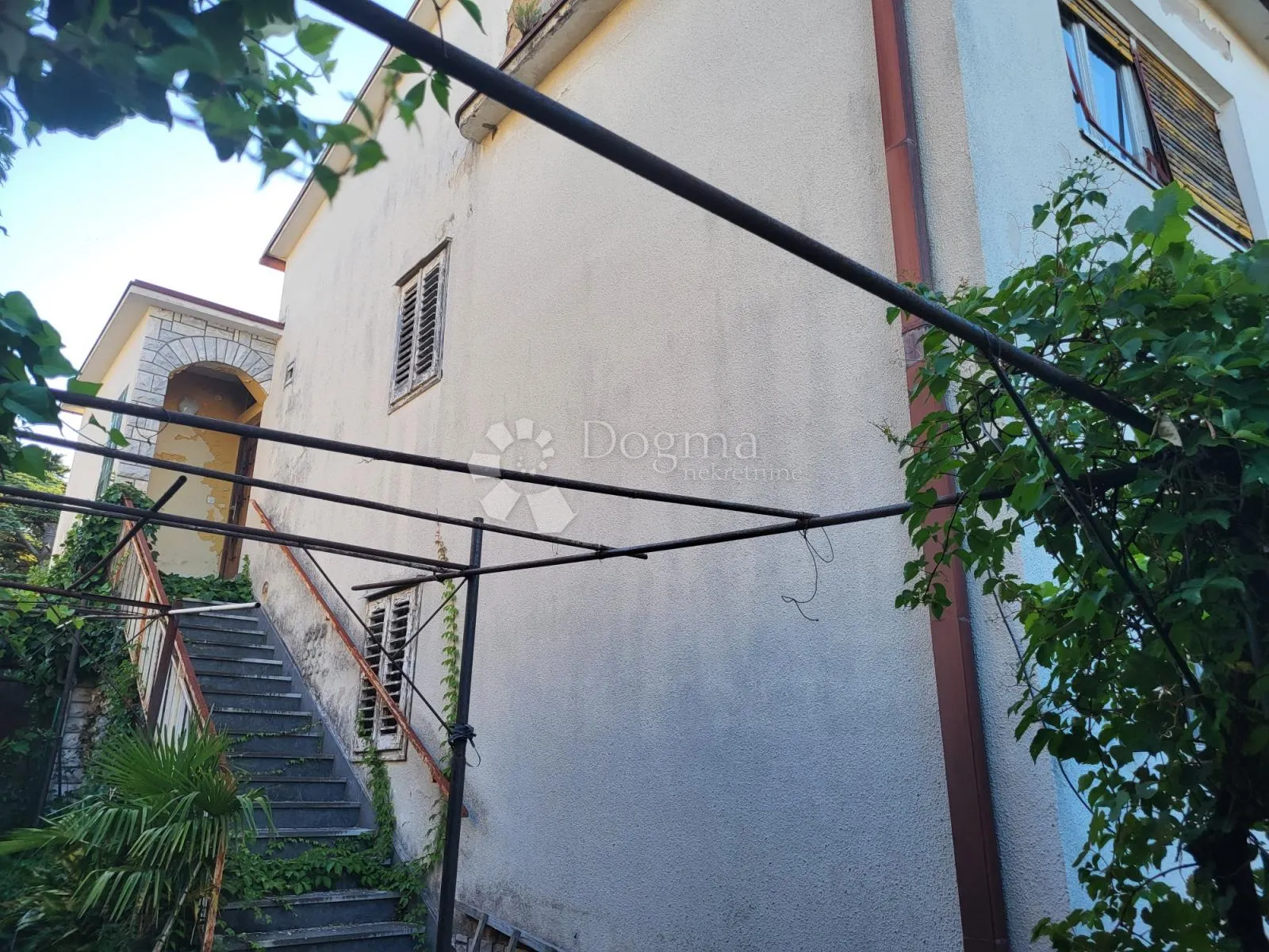 kuća na iznimnoj lokaciji, 2. red do mora - slika 4