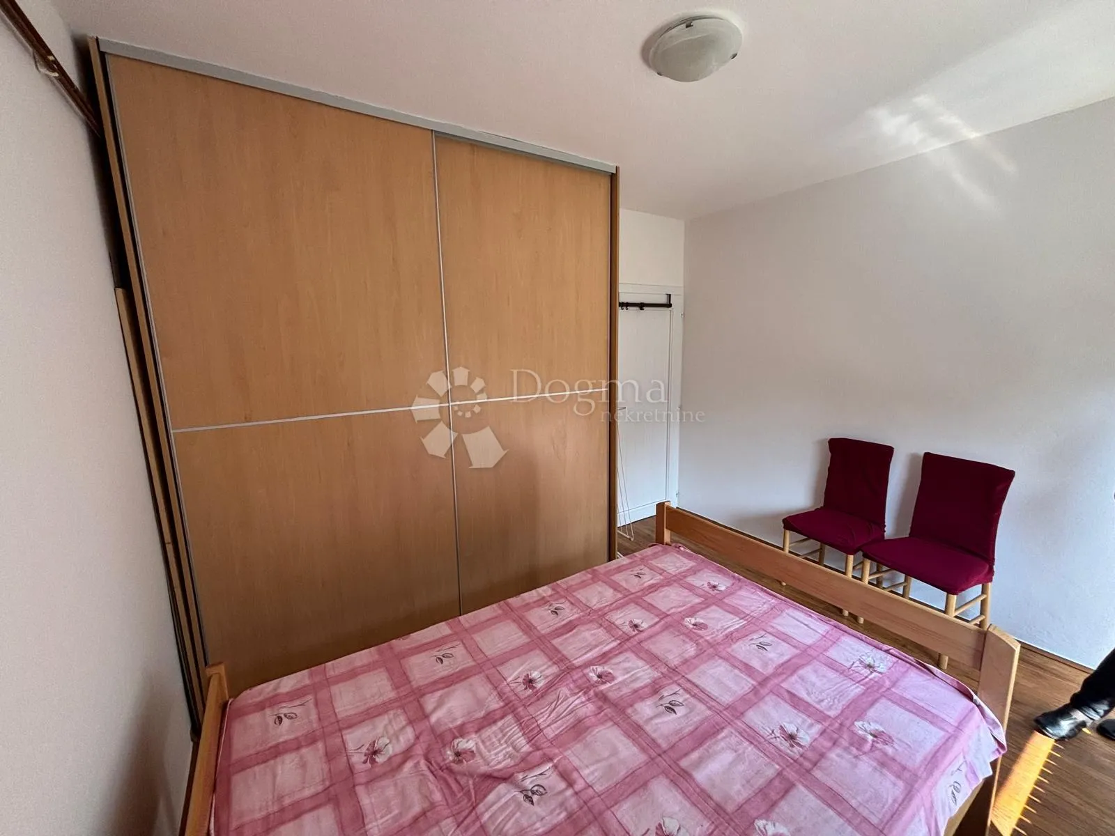 dvoetažni stan 65 m2 sa vrtom, zaprešić sjever - slika 4