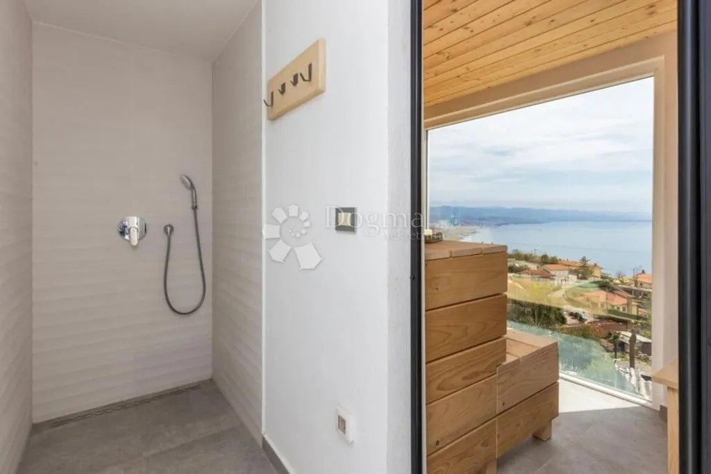 opatija, stan s pogledom, ukupno 153 m2 - slika 12