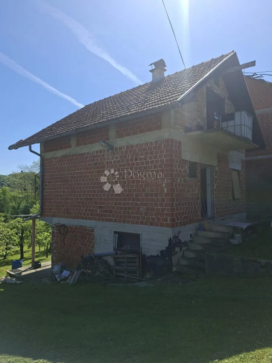 vikendica ili kuća za život u čretu kraj krapinskih toplica – moguća kupnja na kredit! - slika 16