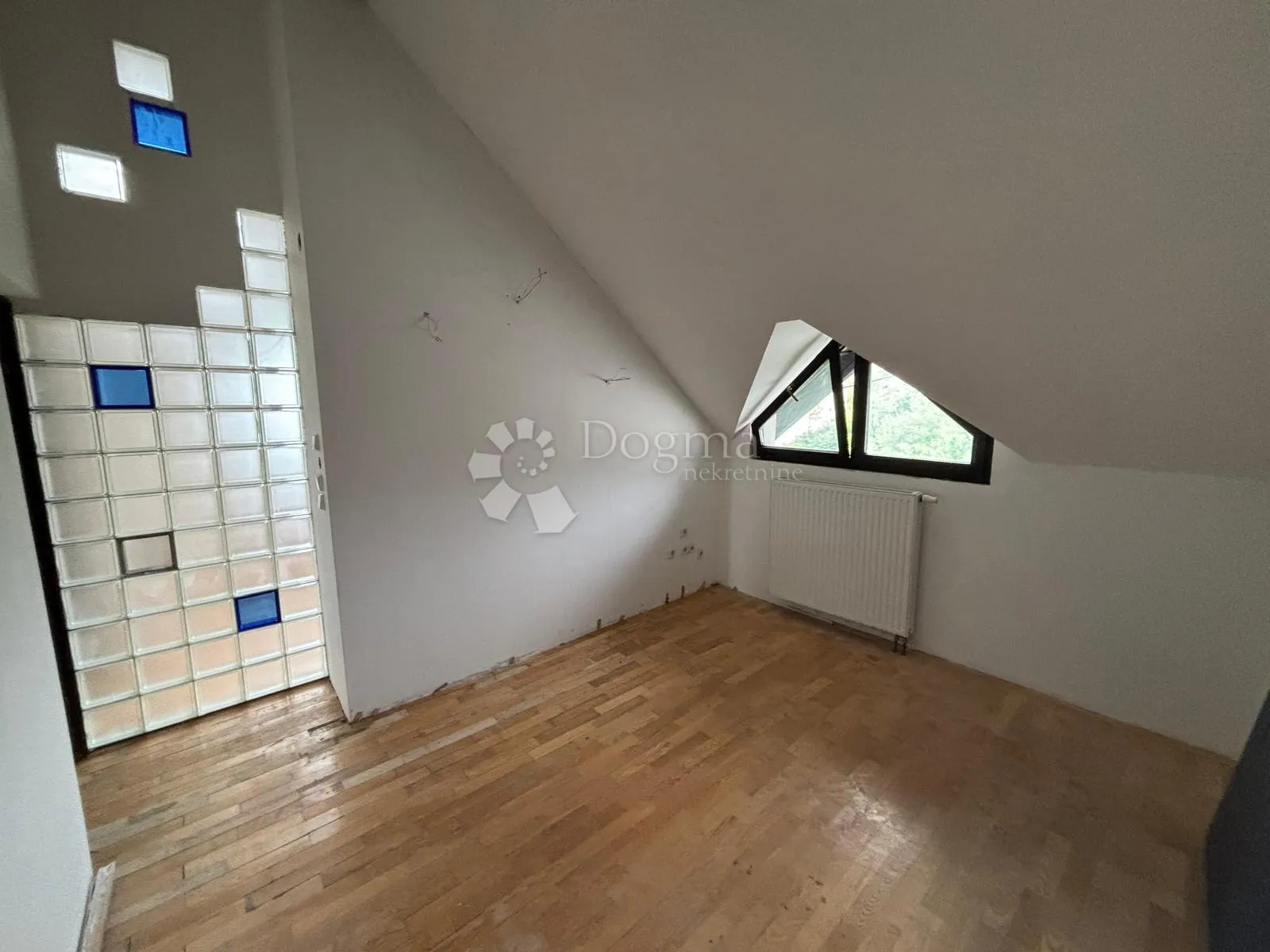 mikulići – odlična investicija, kuća 283 m² s velikim potencijalom - slika 22
