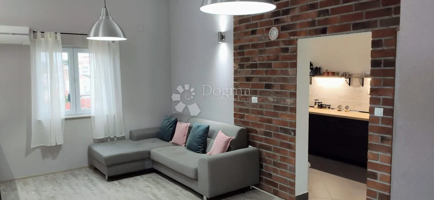 žaborić- predivna apartmanska kuća s pogledom na more - slika 10