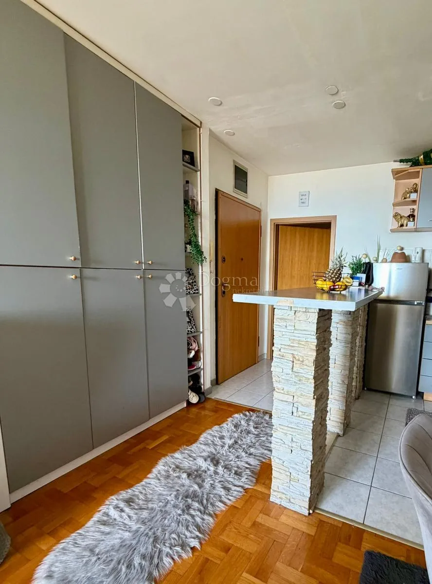 prodaja – dvosoban stan s otvorenim pogledom na more, pazdigrad, split - slika 5