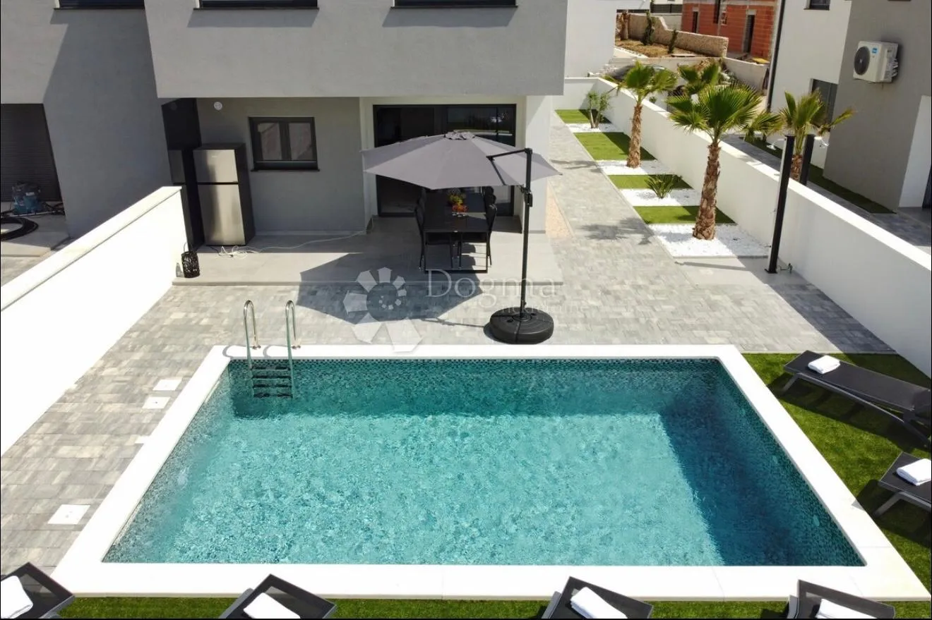 prekrasna duplex kuća s2 - vrsi - slika 27