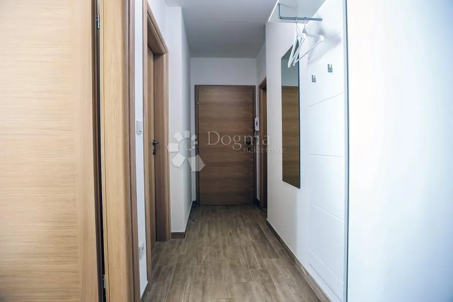odličan stan u banjolu na drugom katu s pogledom na more. - slika 4