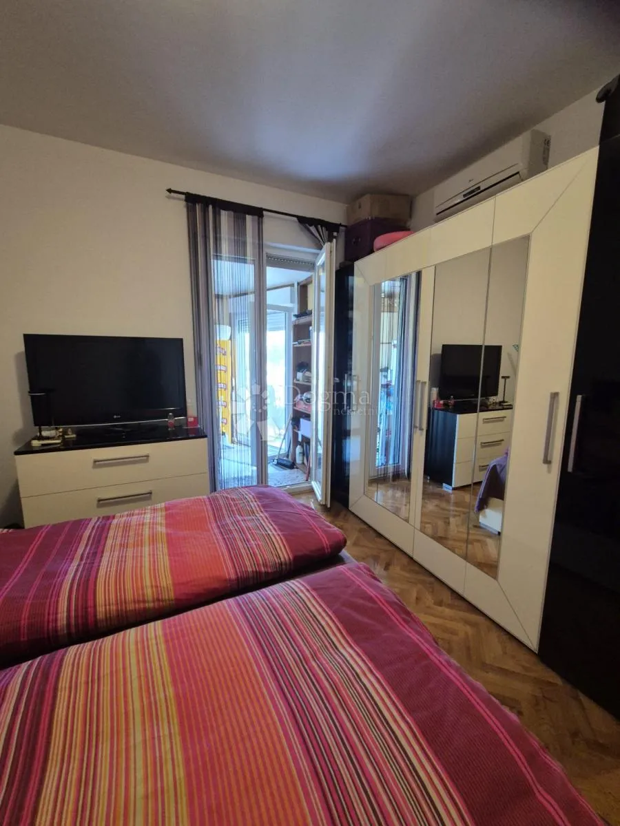 ekskluzivan stan sa privatnom terasom125m2, samo 150 metara do plaže - slika 21