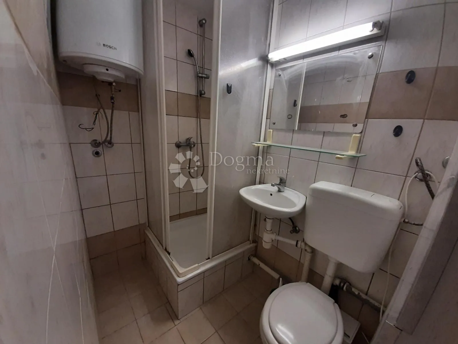 dva stana u jednom, 50 m2, terasa, parking, trešnjevka - slika 13