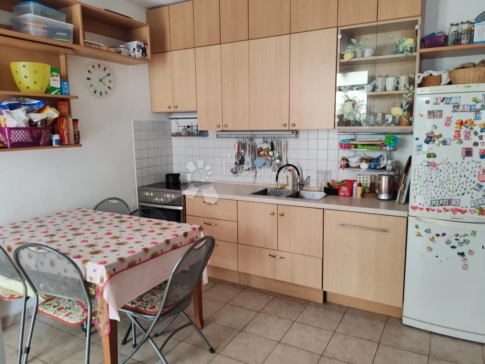 vodice-srima apartman 2.red od mora, privatni vrt+pm - slika 23