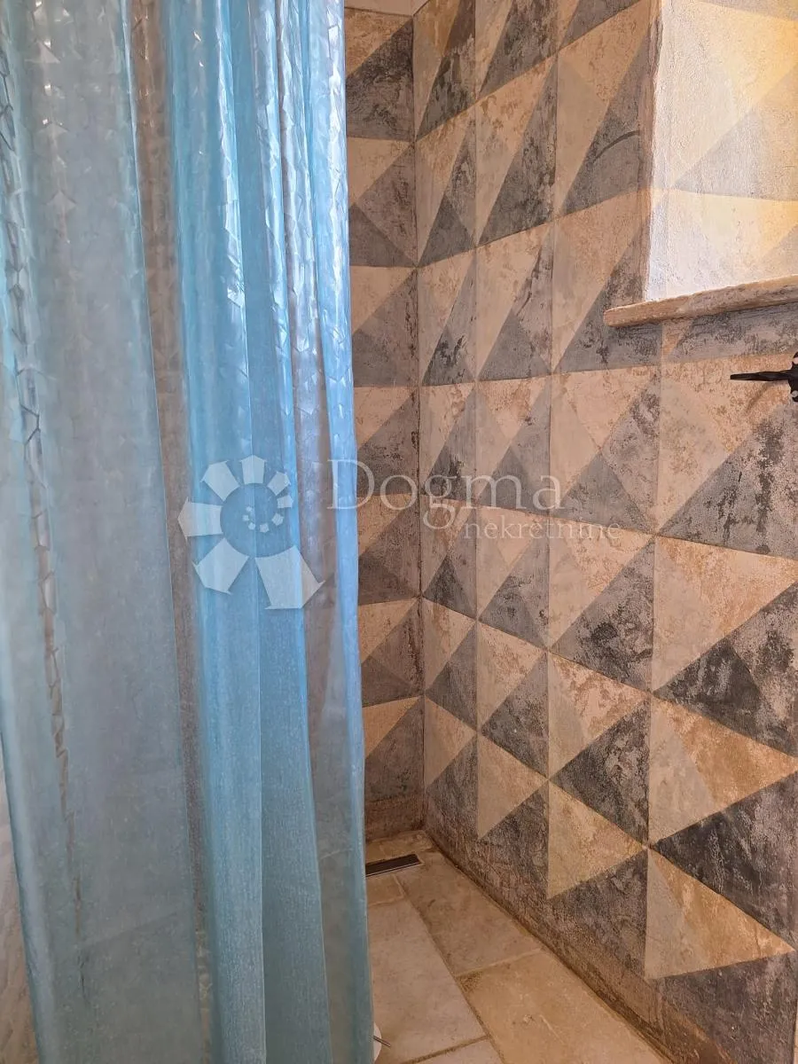 vila s dušom: istarski dragulj s pogledom na more i brežuljke - slika 10