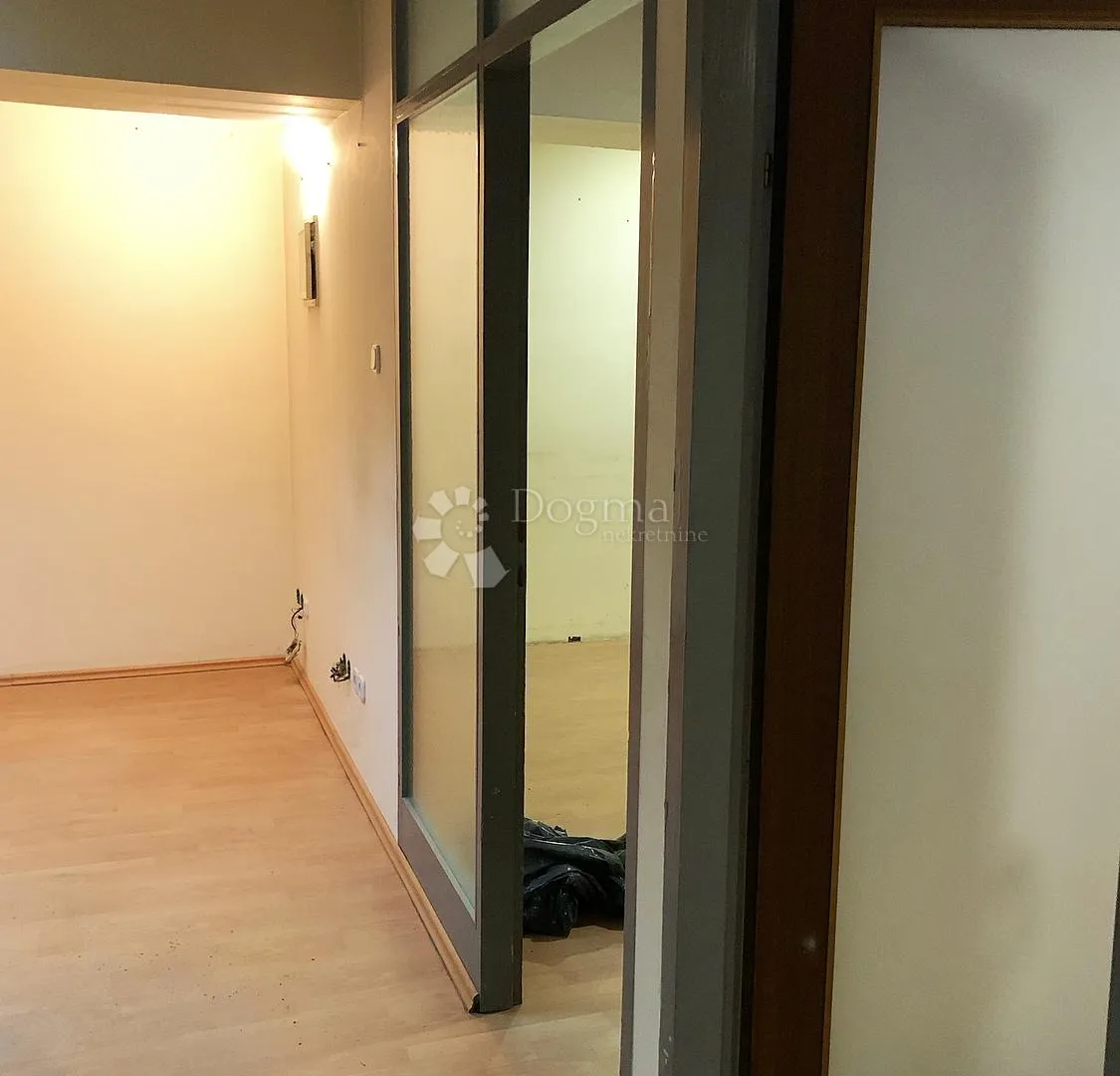 prilika za investiciju !! poslovni prostor prodaja-dubrava - slika 5