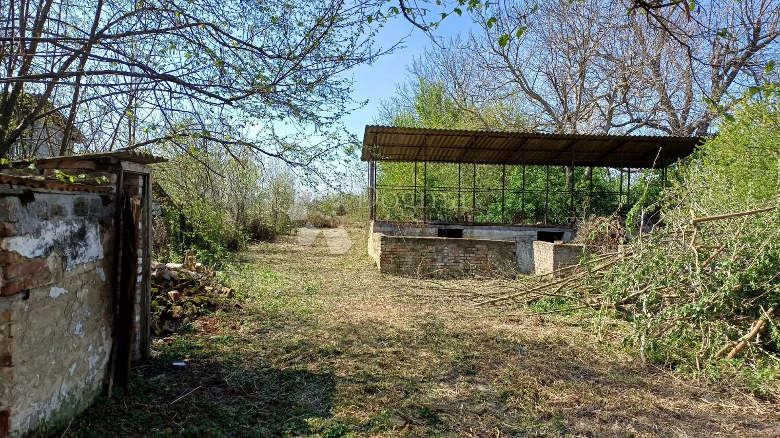 kuća za renovaciju i veliko zemljište,odlična lokacija u dardi!! - slika 3