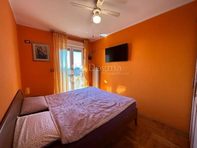 odlična kuća kostrena u blizini mora - slika 14