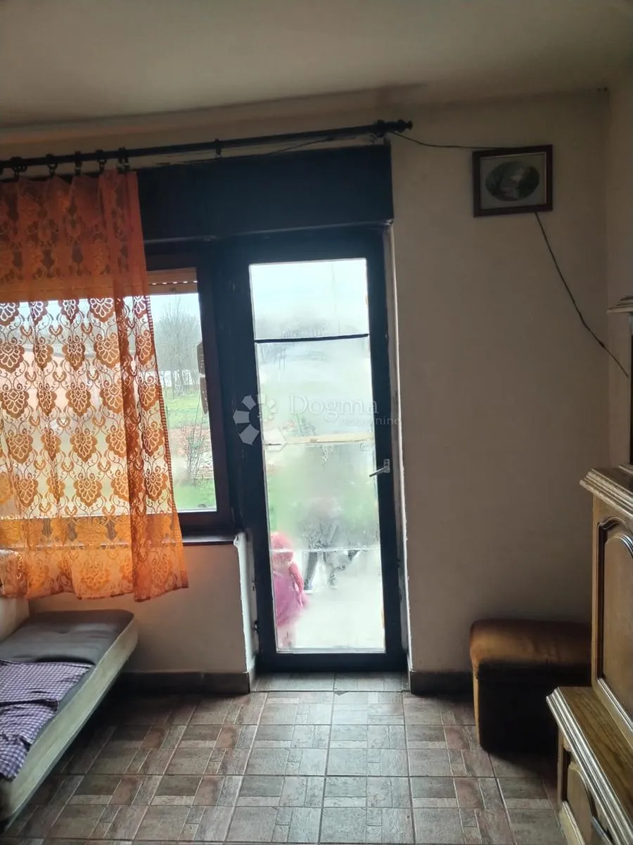 kuća na prodaju u donjem mekušju - slika 15