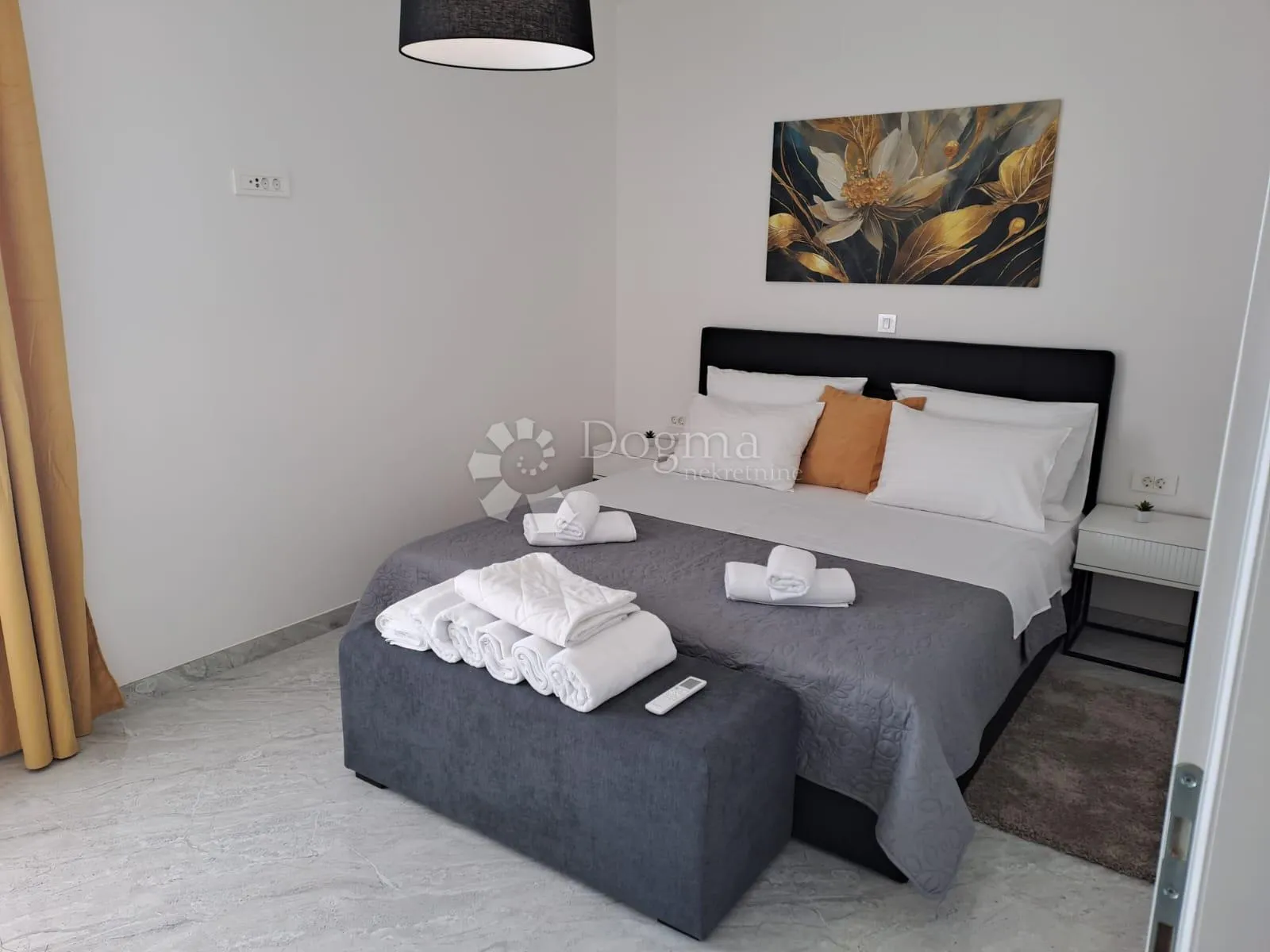 luksuzna kuća s bazenom i krovnom terasom, vodice - slika 10