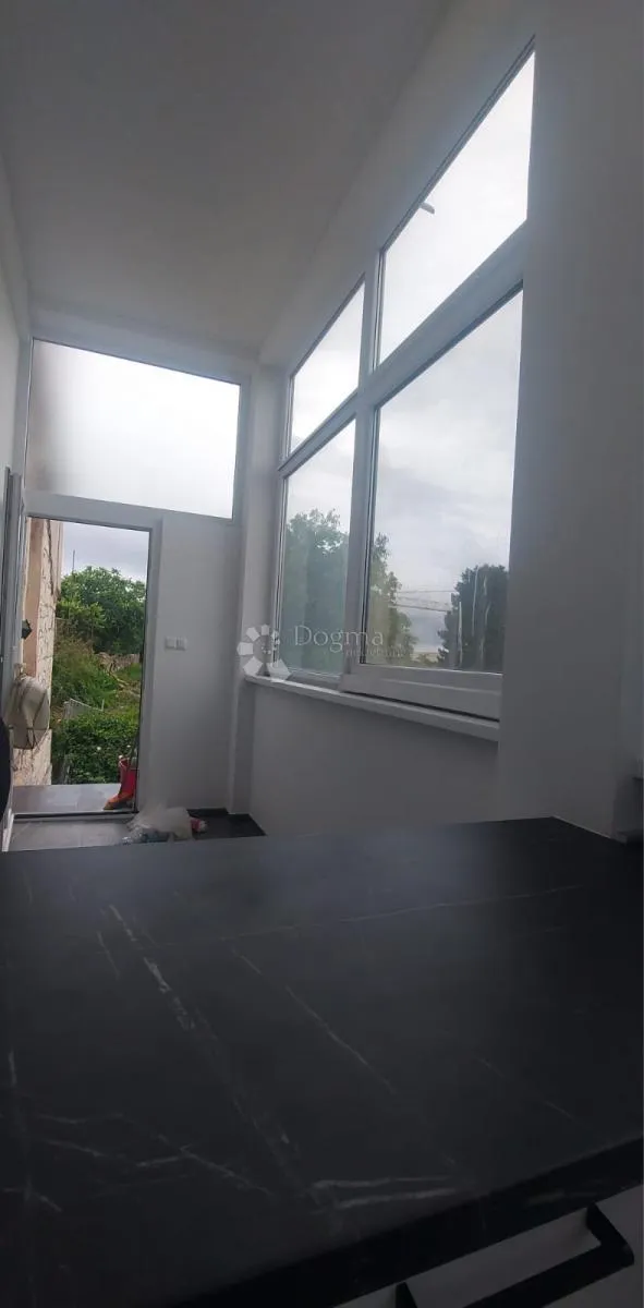 idealan stan za obiteljski život u puli - slika 30