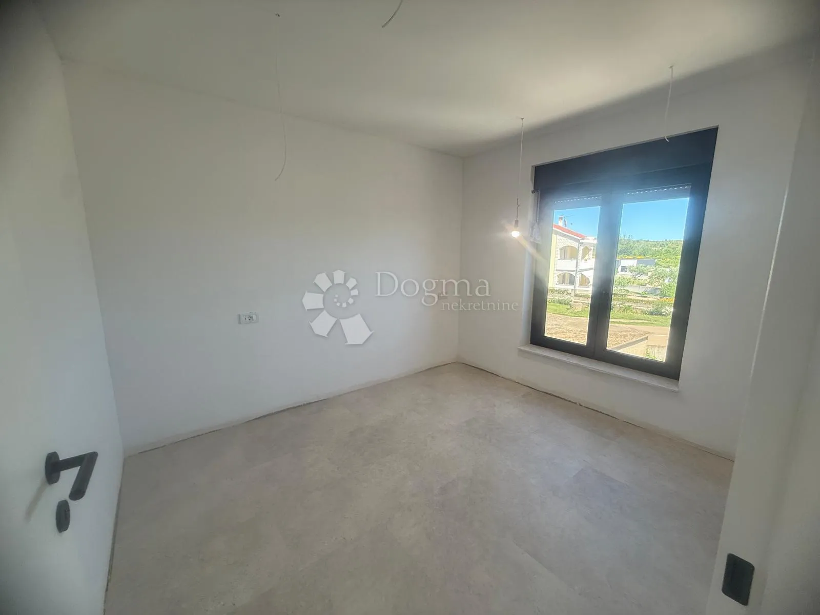 prostrani apartman sa otvorenim pogledom na more - slika 4
