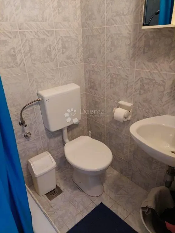 mediteranski dragulj: kuća s apartmanima i pogledom na more - slika 10