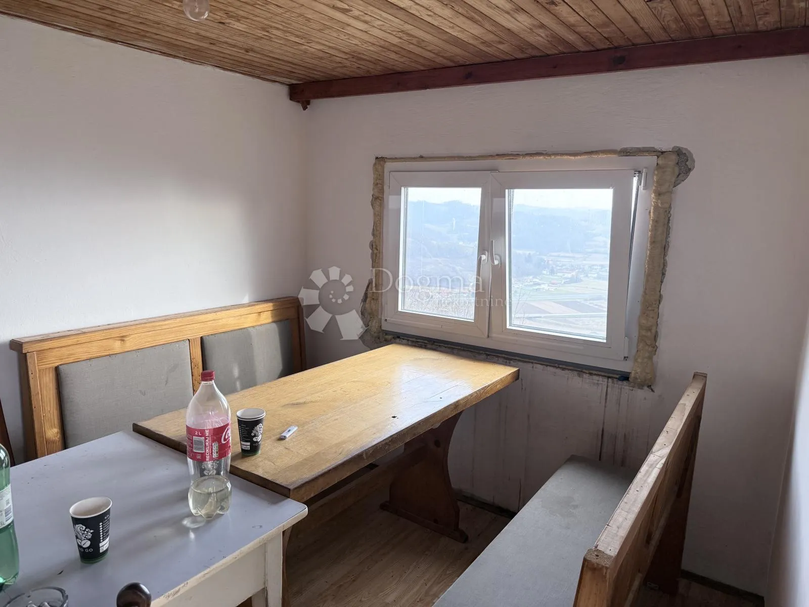 vikendica sa pogledom na sveti križ začretje - slika 8