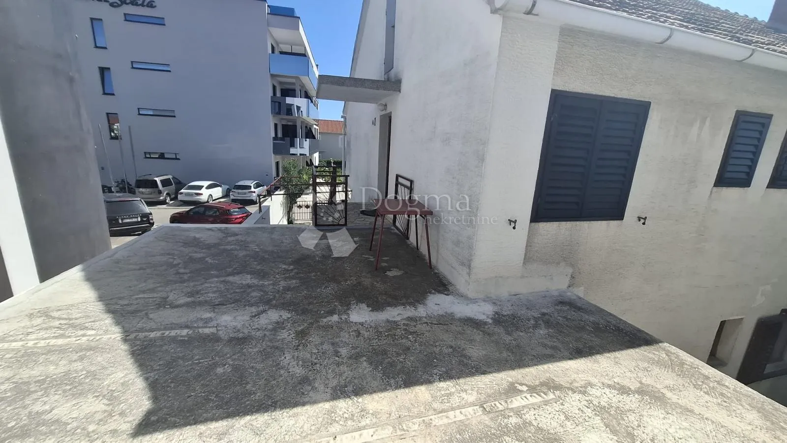 vodice – dvosoban stan 90 m², 500 m od mora - slika 5