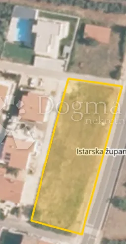 atraktivno zemljište u novigradu - slika 1