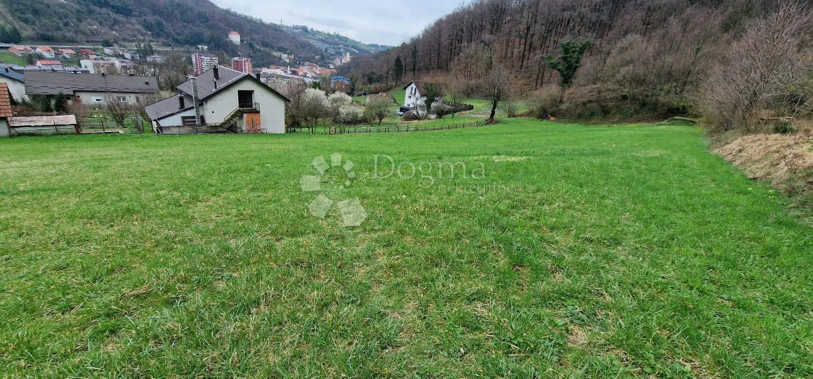 građevinsko zemljište s pogledom na krapinu - slika 2