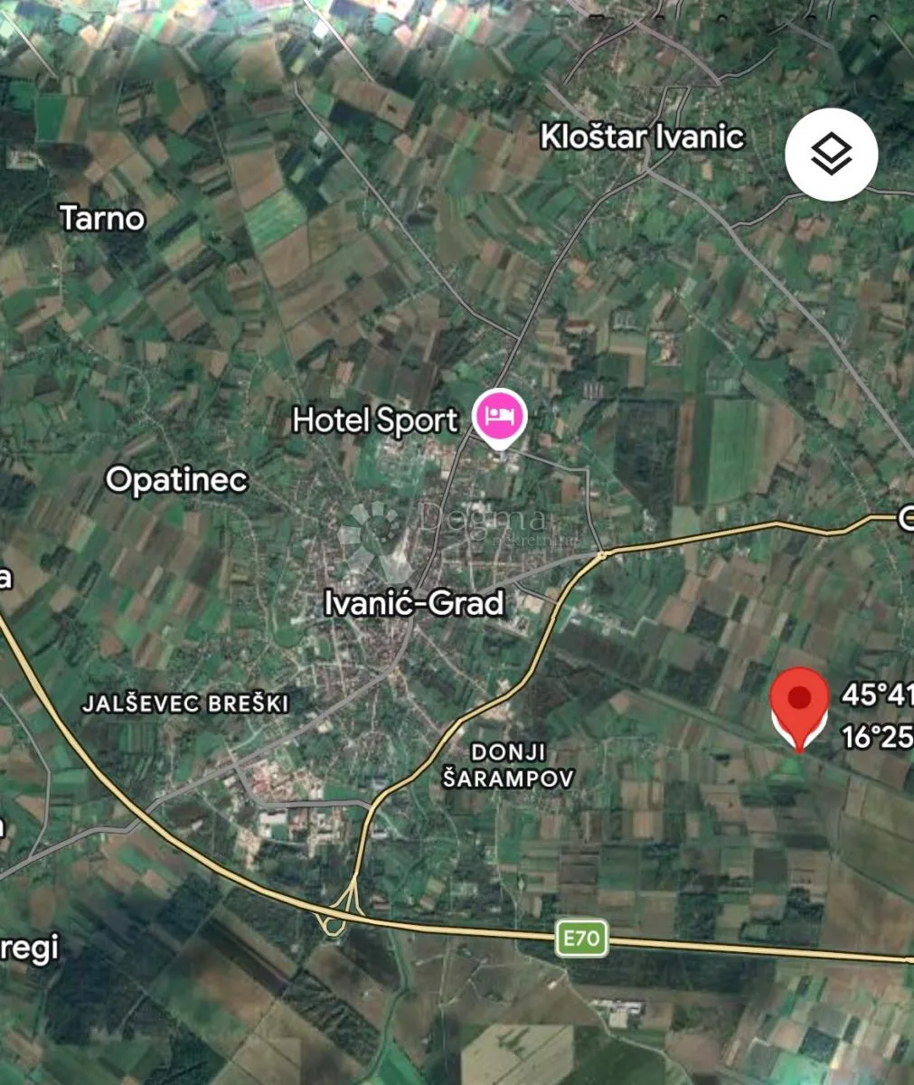 prostrana parcela sa dva ucrtana objekta, 10153 m² - slika 2