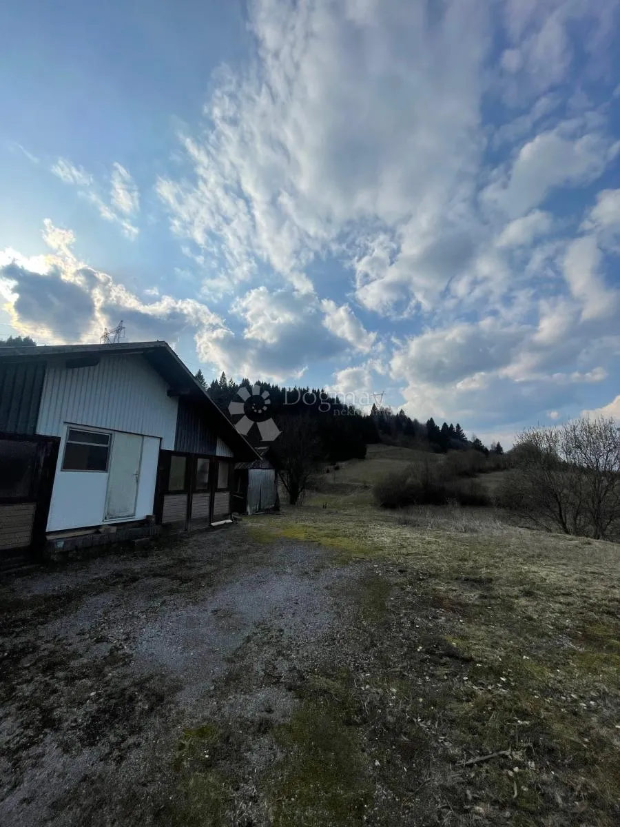 kuća u sungeru sa velikim potencijalom - slika 41