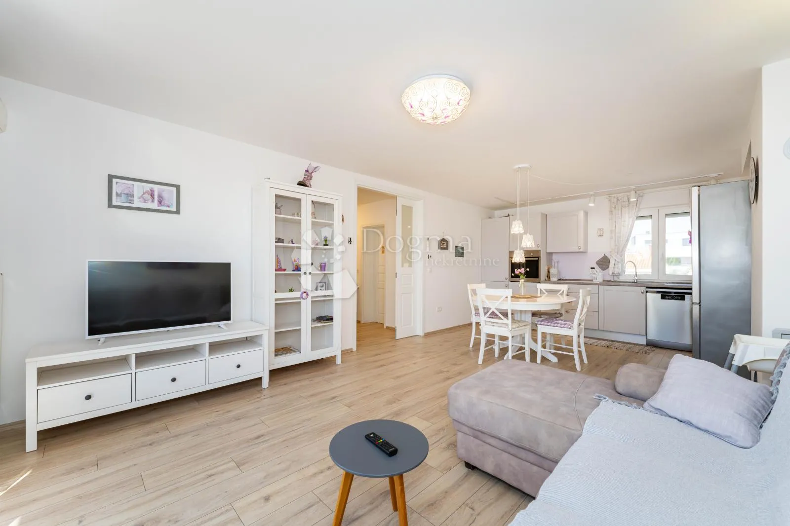 zaton-nin,luksuzna apartmanska kuća uz plažu,3 apartmana,pogled na more - slika 64