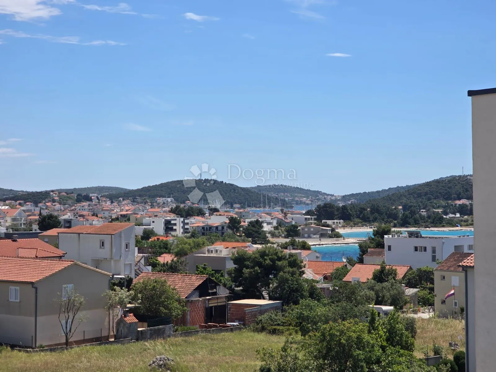 rogoznica- stan s predivnim pogledom na more 2.kat - slika 3