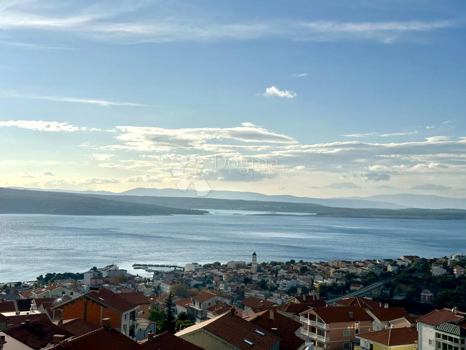 kuća sa 4 apartmana i bazenom crikvenica - slika 11