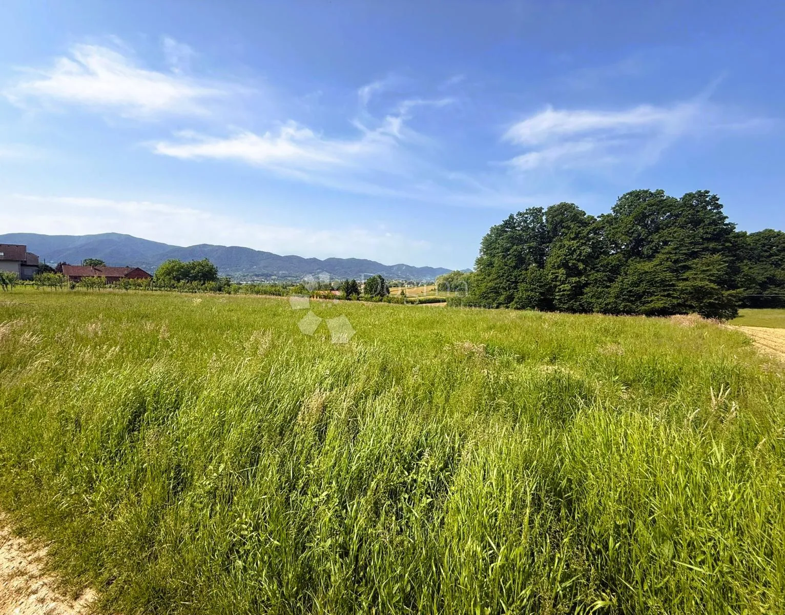 prekrasno građevinsko zemljište s panoramskim pogledom – ribić breg, 7096 m² - slika 2