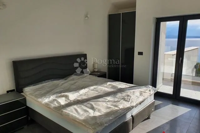 atraktivna villa sa panoramskim pogledom na more - slika 18