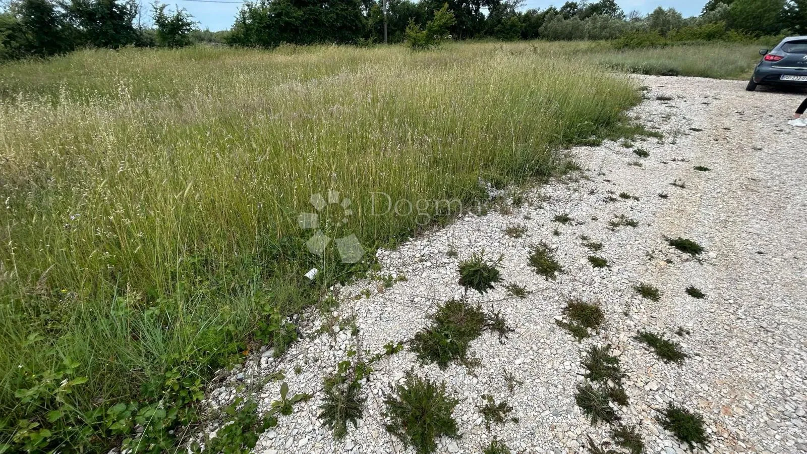 građevinsko zemljište u mirnom okruženju, 5 minuta vožnje od centra vodnjana - slika 3