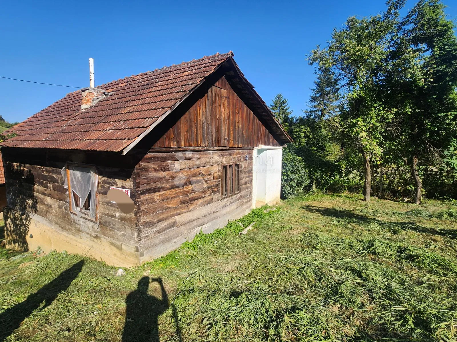 drvena hrastova kuća 120m² za renovaciju sa dvorištem - slika 4