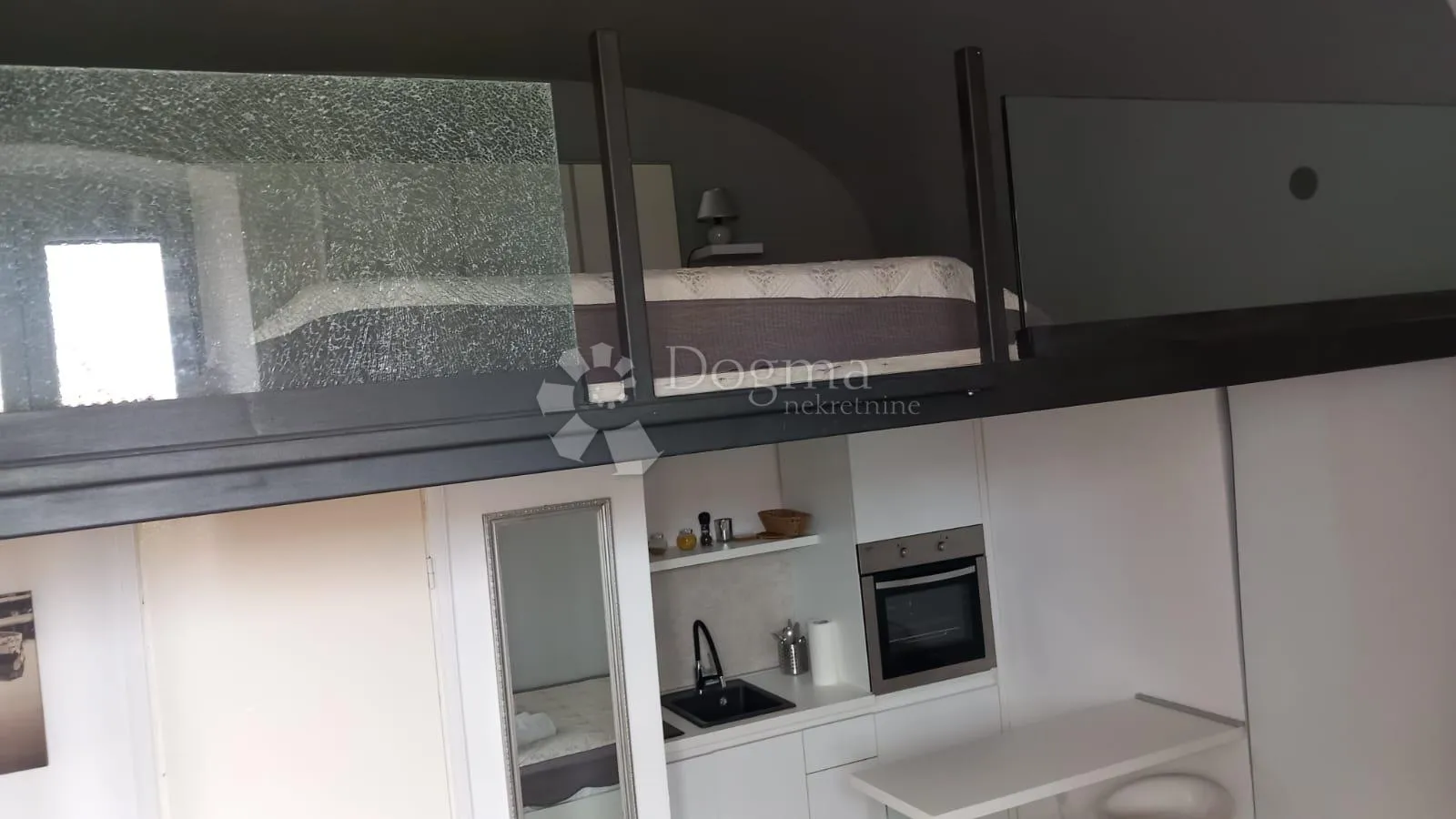 stan i apartman minutu do mora - slika 19