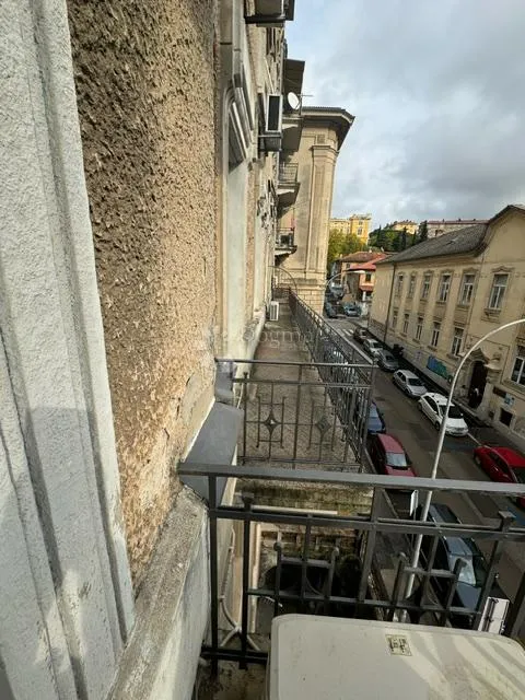 prostrani stan za najam na belvederu - slika 20