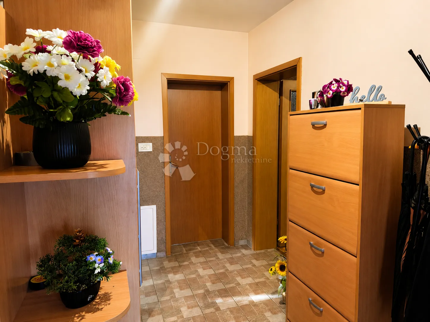 kuća 166 m² + oranica 6.000 m² uz kuću - slika 25