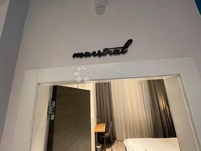 iznajmljujem tri sobe i dva apartmana u samom centru grada - slika 27