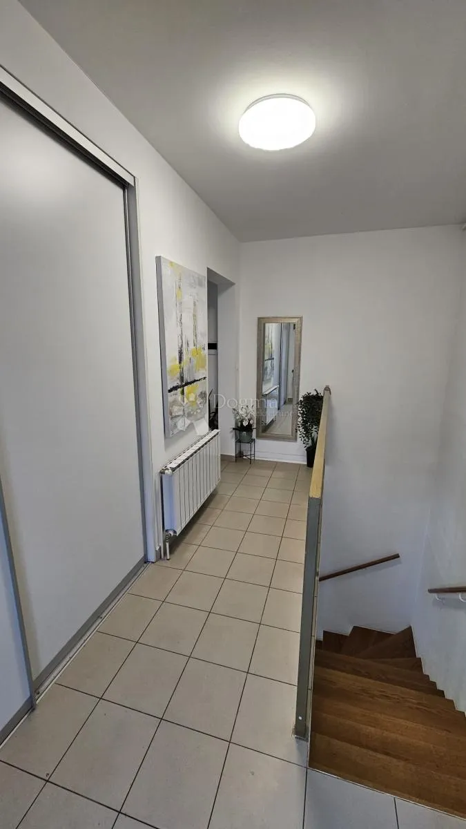 prekrasan stan s panoramskim pogledom - borčec - slika 9