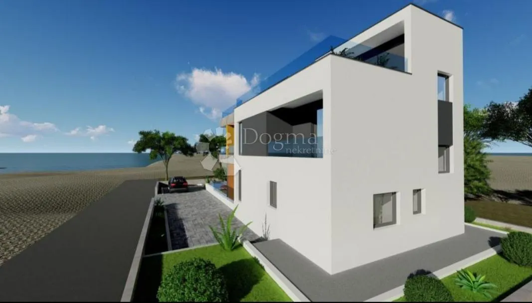vila na 250m od mora, rtina - slika 10