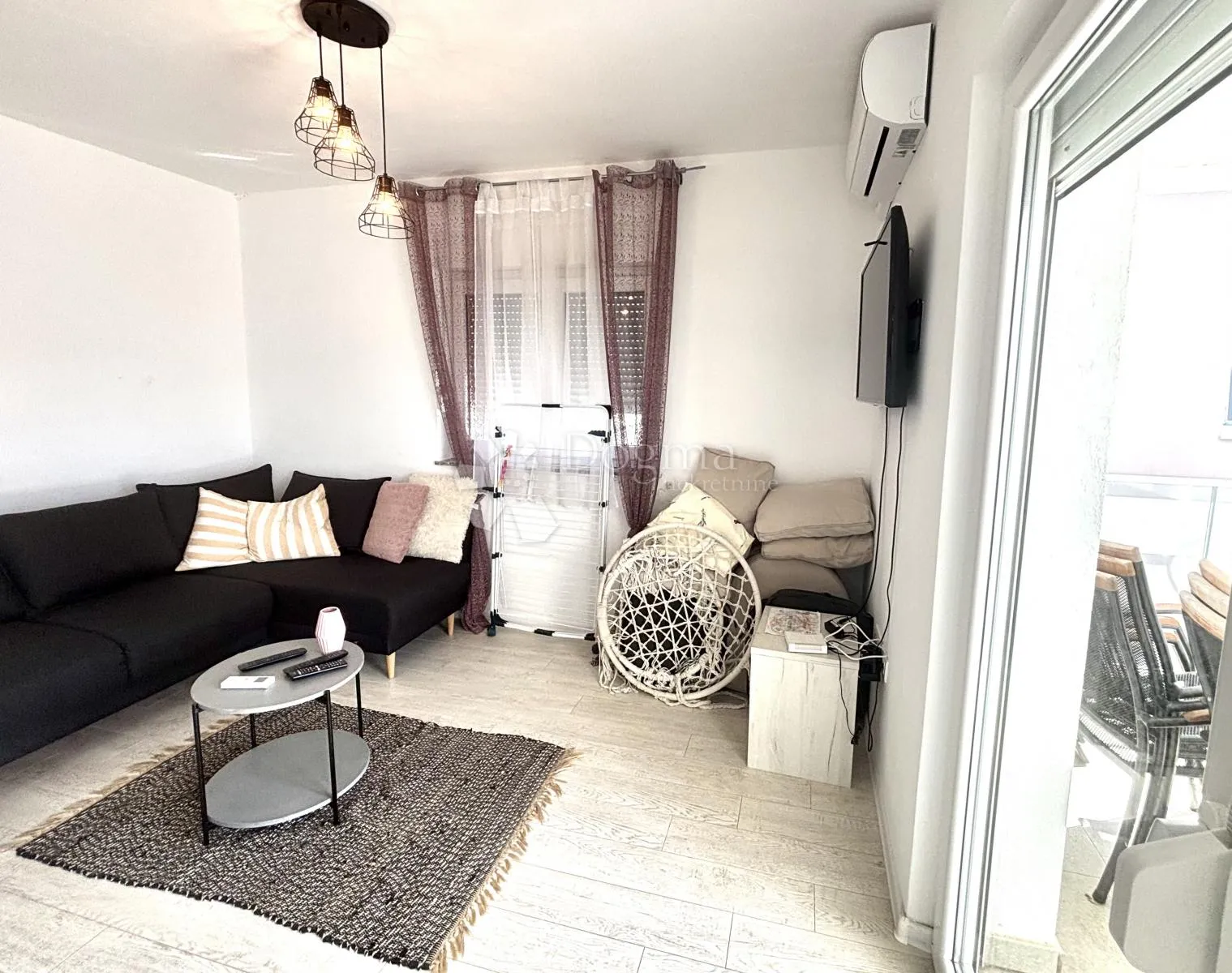 sofisticirana vila nadomak mora s 5 jedinica i investicijskim potencijalom - slika 7