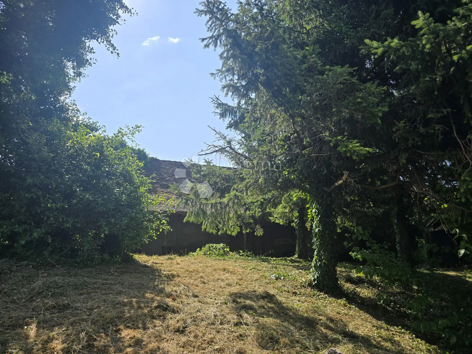 zemljište sa dušom i pogledom - slika 3